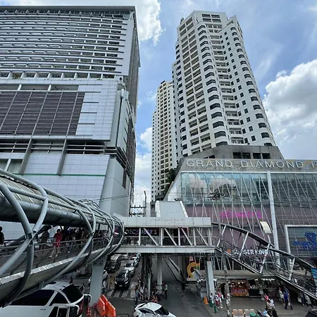 Center Bangkok Suite Next To Platinum Mall Exterior photo