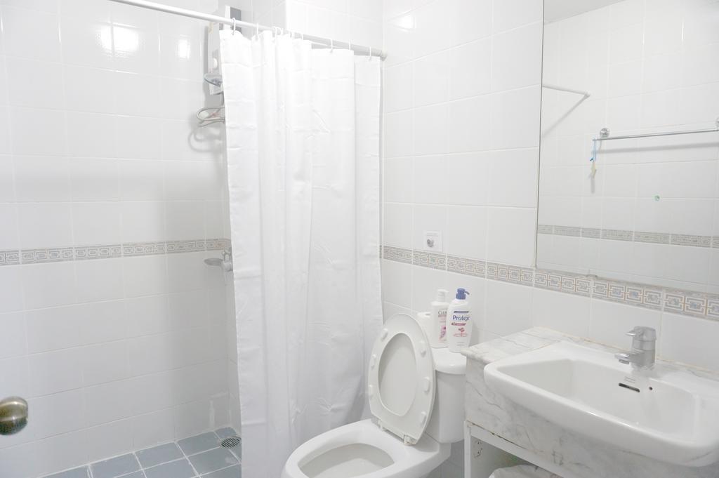 Center Next To Platinum Mall Appartamento *